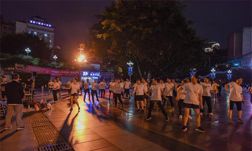 重庆最经典的地标建筑,融合天安门和天坛元素