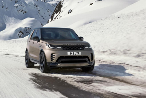 家族的经典设计元素的完美展现--全新路虎发现